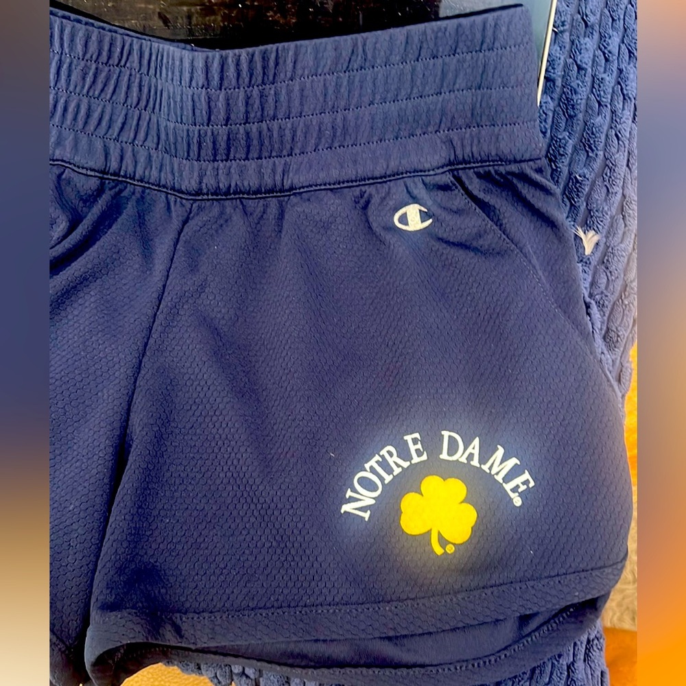 Champion Notre Dame Shorts Size Small